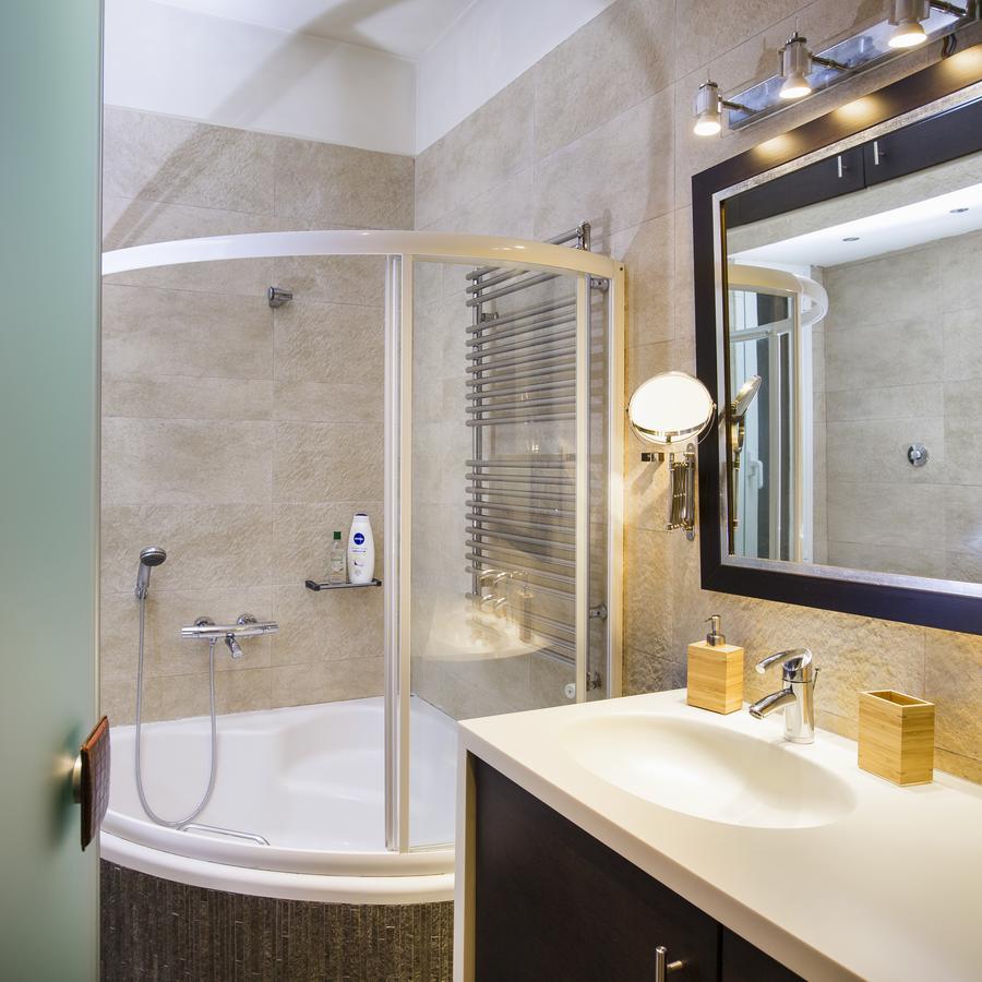 Kerameikos Boutique Athens Luxurious Apartments エクステリア 写真